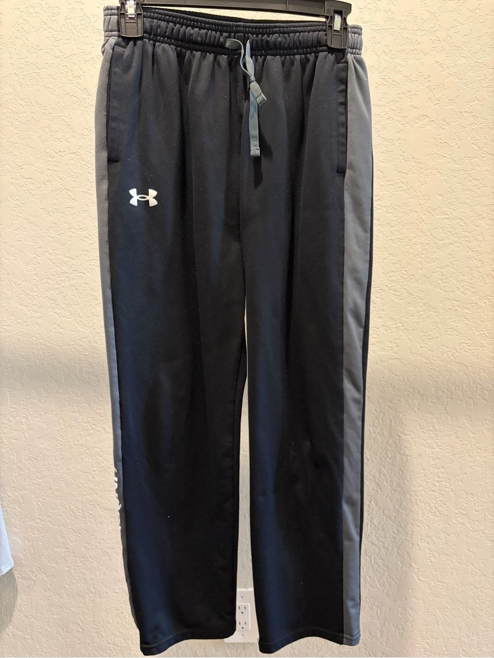 Under Armour Black Athletic Track Pants with Gray Side Panels